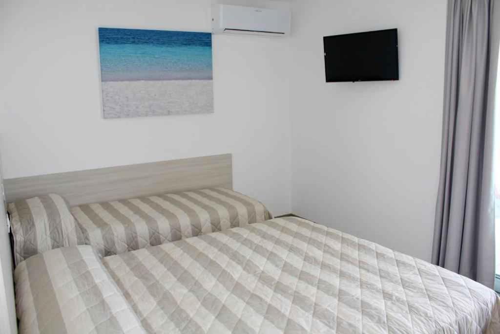 Apartments In Lignano Sabbiadoro 31391 Стая снимка